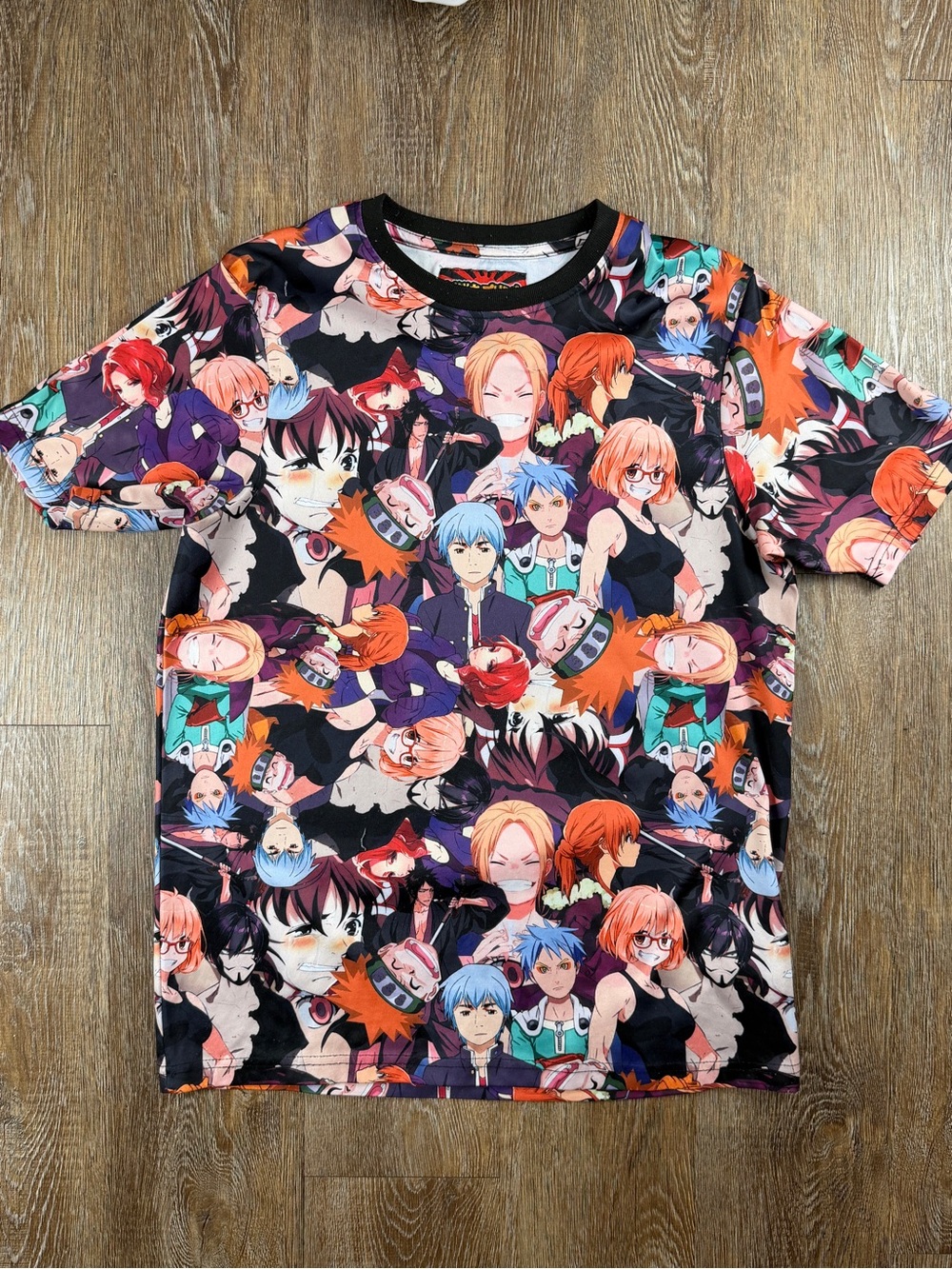 Fresh Prints of Tokyo All-Over Anime Manga Graphic Tee | S